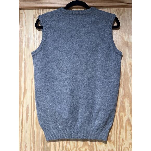 Snowflakes Men's 100% Lambswool V-neck Sweater Vest Grey Size M 36 - Picture 6 of 6